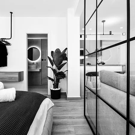 Luxury Downtown Apartment C1 Thessaloniki Exterior photo
